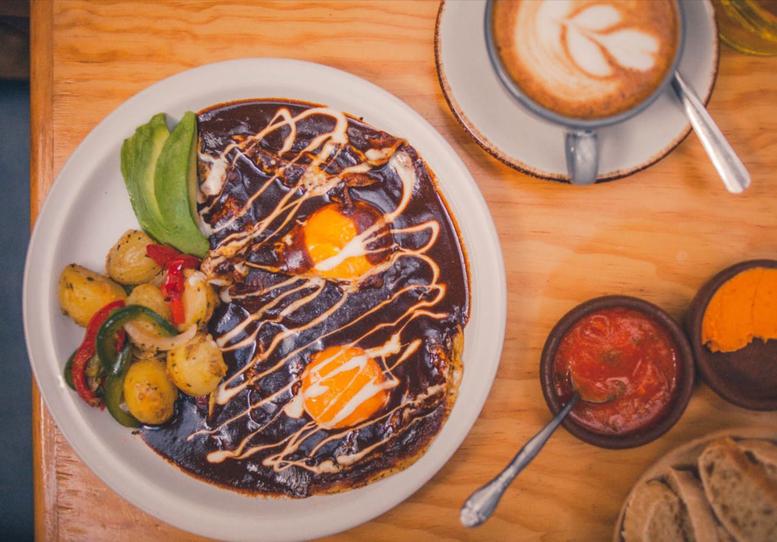 Huevos Lacandona